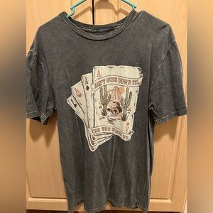 Ain’t Goin Down Till The Sun Comes Up 💕 graphic tee